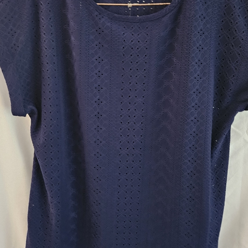 Jones New York Navy Eyelet Short Sleeve Top